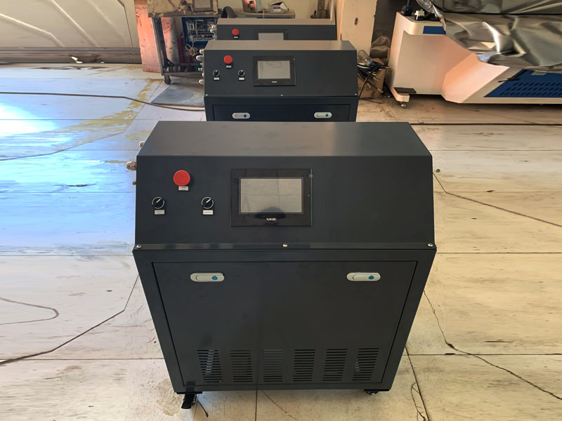 小型(xing)幹冰顆(ke)粒機二(er)代